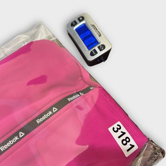 Reebok Pink Lightweight Zip Up Workout Jacket Girls Pink Track Preppy XXL 18 - Picture 11 of 11